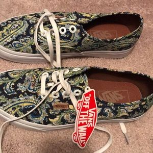 Vans shoes